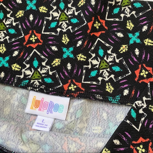 SALE NWT LULAROE CASSIE PENCIL SKIRT - Picture 5 of 6